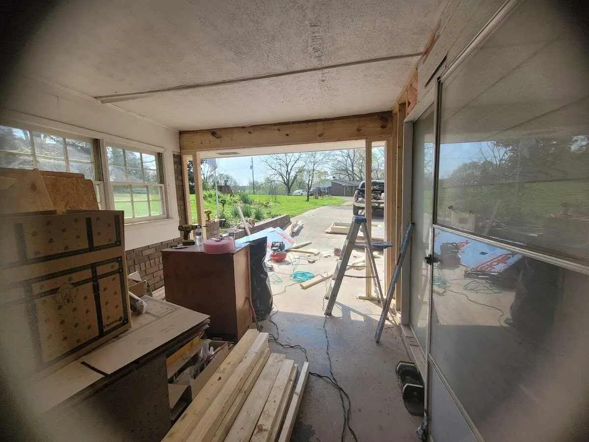 Air movers and dehumidifier for Water Mitigation Services in Addison